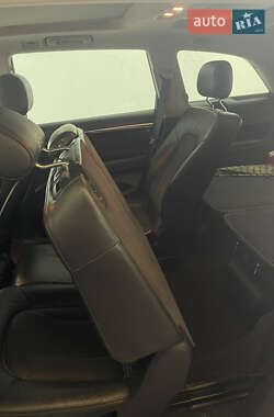 Внедорожник / Кроссовер Audi Q7 2011 в 