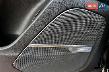 Внедорожник / Кроссовер Audi Q7 2018 в 