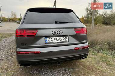 Внедорожник / Кроссовер Audi Q7 2019 в 