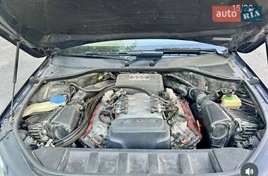 Позашляховик / Кросовер Audi Q7 2007 в 