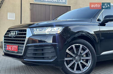 Позашляховик / Кросовер Audi Q7 2017 в 