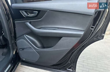 Позашляховик / Кросовер Audi Q7 2017 в 