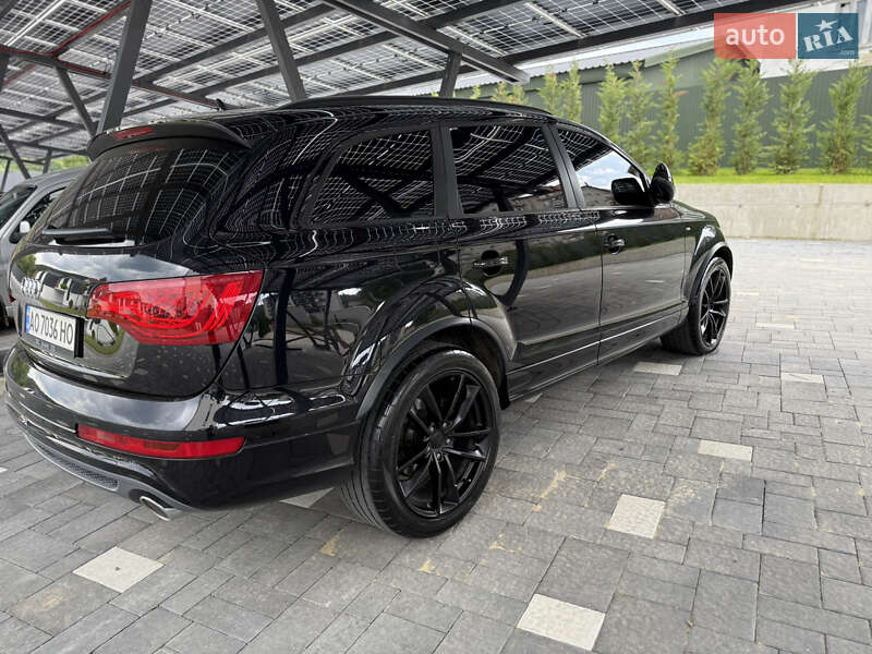 Внедорожник / Кроссовер Audi Q7 2012 в Мукачево