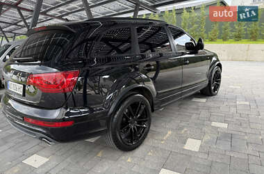 Внедорожник / Кроссовер Audi Q7 2012 в 