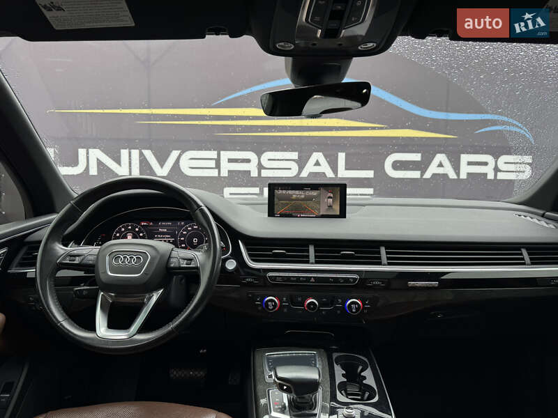 Позашляховик / Кросовер Audi Q7 2017 в Києві