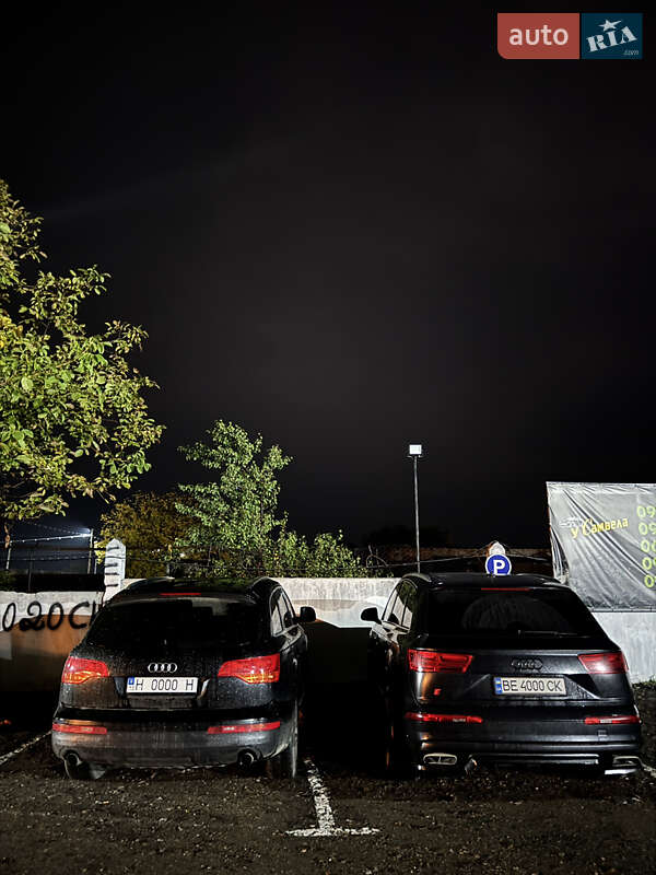 Позашляховик / Кросовер Audi Q7 2018 в Києві