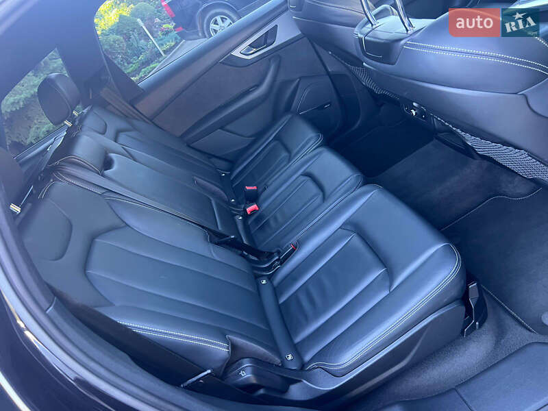 Внедорожник / Кроссовер Audi Q7 2017 в Тернополе