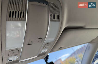 Позашляховик / Кросовер Audi Q7 2011 в 