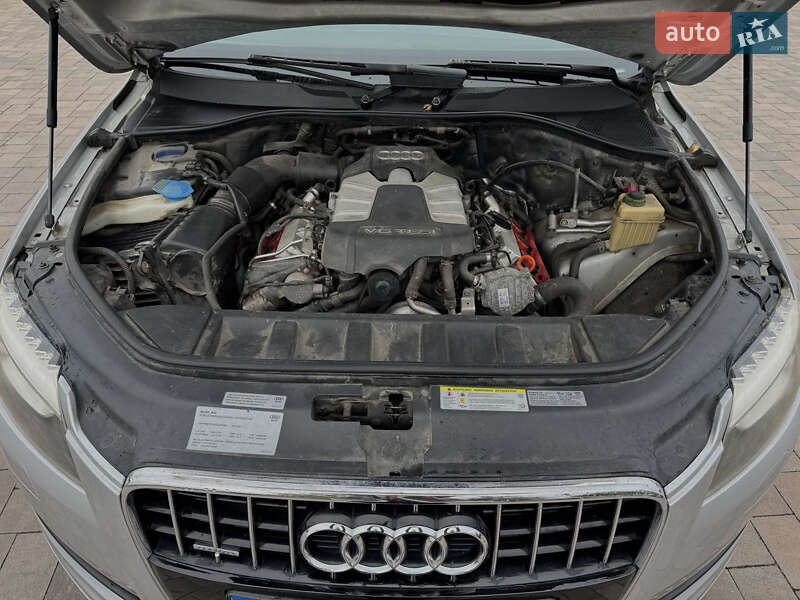 Позашляховик / Кросовер Audi Q7 2011 в Івано-Франківську