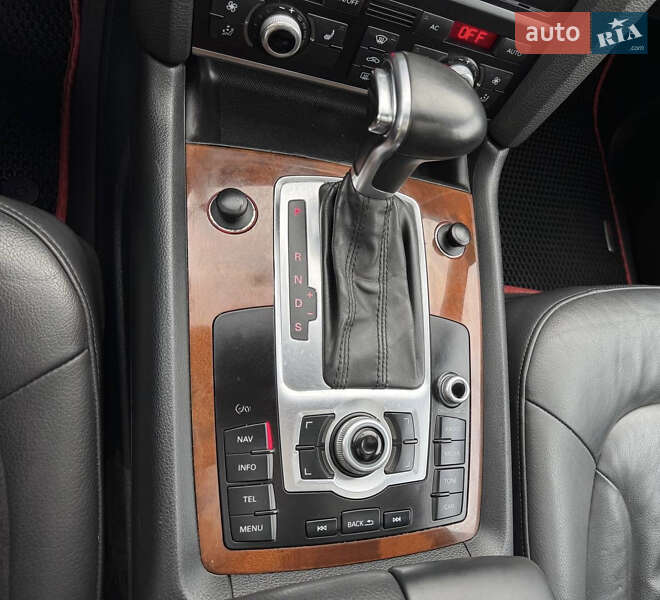 Позашляховик / Кросовер Audi Q7 2011 в Івано-Франківську