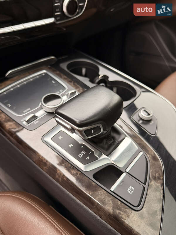 Внедорожник / Кроссовер Audi Q7 2016 в Одессе фото 24 Внедорожник / Кроссовер Audi Q7 2016 в Одессе