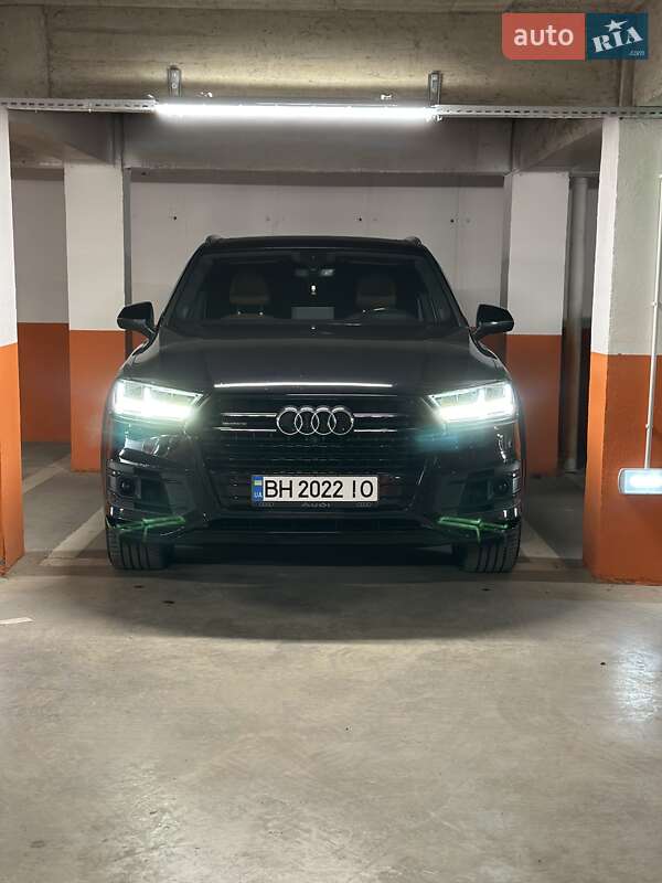 Внедорожник / Кроссовер Audi Q7 2015 в Измаиле фото 2 Внедорожник / Кроссовер Audi Q7 2015 в Измаиле