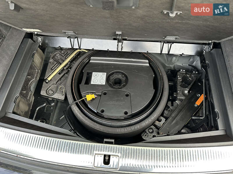 Внедорожник / Кроссовер Audi Q7 2012 в Львове