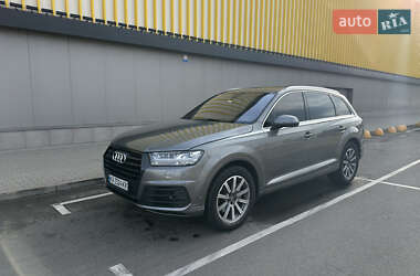 Внедорожник / Кроссовер Audi Q7 2016 в Киеве