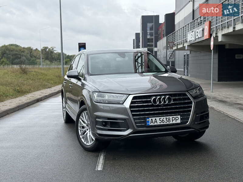 Позашляховик / Кросовер Audi Q7 2016 в Києві фото 2 Позашляховик / Кросовер Audi Q7 2016 в Києві