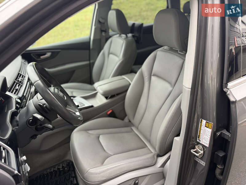 Позашляховик / Кросовер Audi Q7 2016 в Києві фото 14 Позашляховик / Кросовер Audi Q7 2016 в Києві