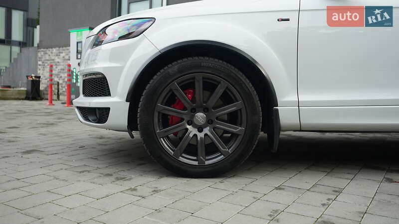 Внедорожник / Кроссовер Audi Q7 2013 в Львове