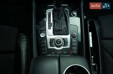 Внедорожник / Кроссовер Audi Q7 2013 в 