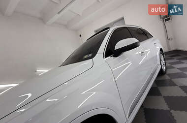 Внедорожник / Кроссовер Audi Q7 2018 в 