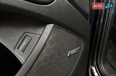 Позашляховик / Кросовер Audi Q7 2010 в 