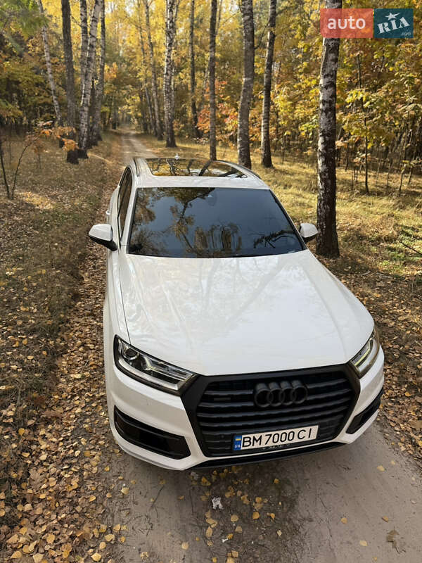 Позашляховик / Кросовер Audi Q7 2017 в Полтаві