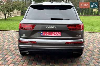 Внедорожник / Кроссовер Audi Q7 2019 в 