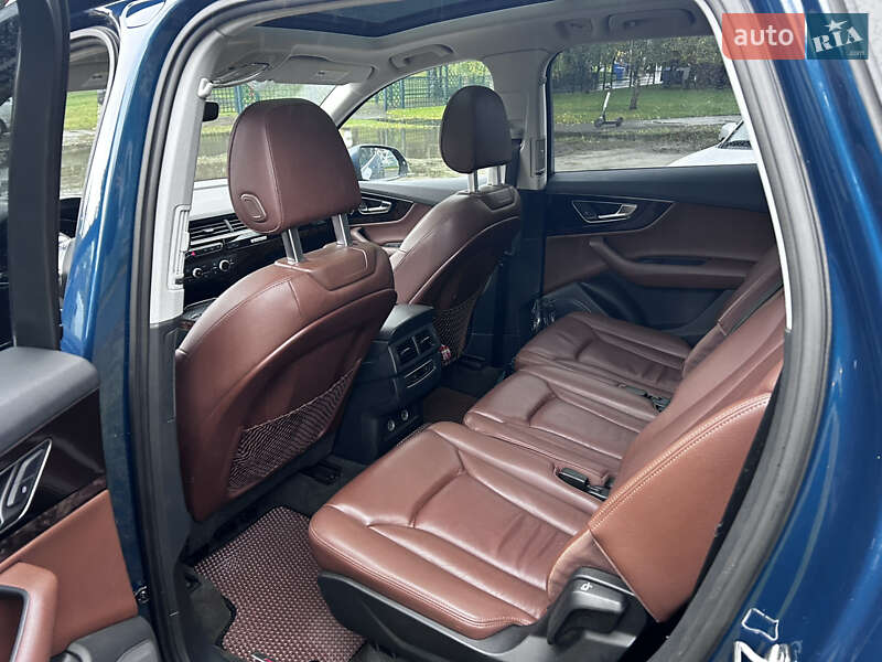 Позашляховик / Кросовер Audi Q7 2018 в Ірпені