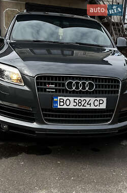 Позашляховик / Кросовер Audi Q7 2008 в 
