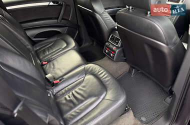 Позашляховик / Кросовер Audi Q7 2008 в 