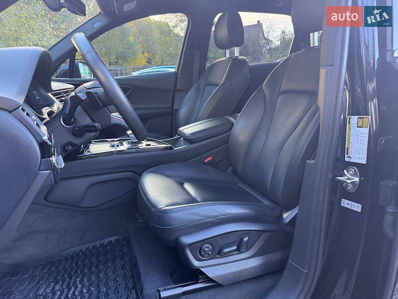 Позашляховик / Кросовер Audi Q7 2018 в Хмельницькому