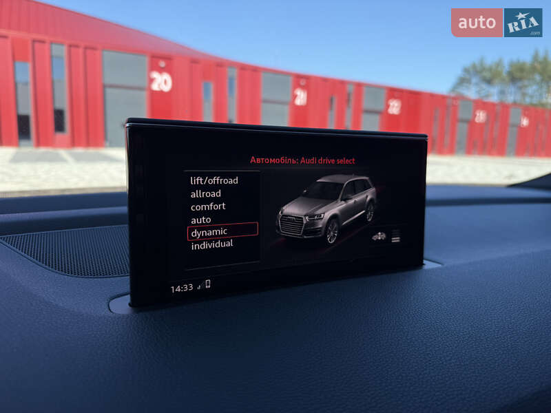 Внедорожник / Кроссовер Audi Q7 2017 в Львове