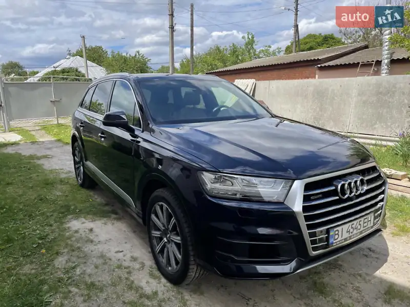 Audi Q7