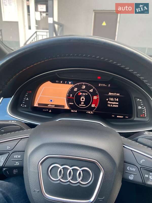 Внедорожник / Кроссовер Audi Q7 2018 в Ужгороде