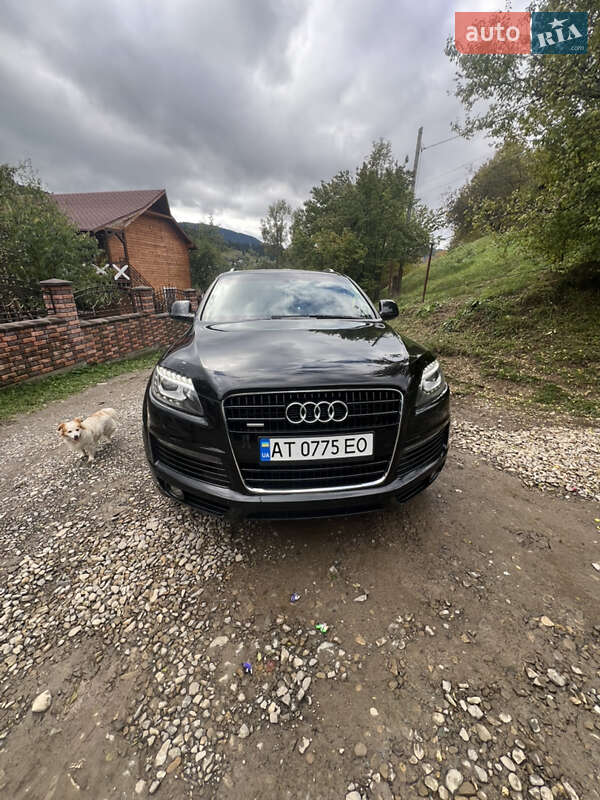 Позашляховик / Кросовер Audi Q7 2009 в Верховині