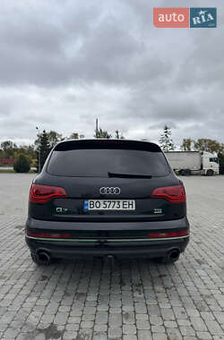Позашляховик / Кросовер Audi Q7 2015 в 