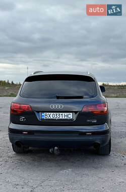 Позашляховик / Кросовер Audi Q7 2006 в 