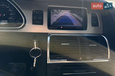 Внедорожник / Кроссовер Audi Q7 2013 в 