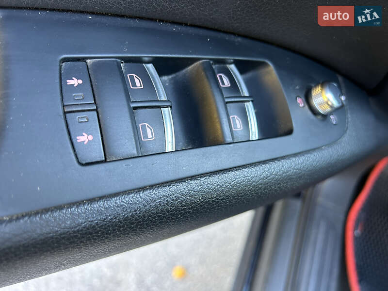 Внедорожник / Кроссовер Audi Q7 2015 в Черкассах