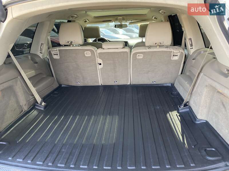 Позашляховик / Кросовер Audi Q7 2013 в Ужгороді