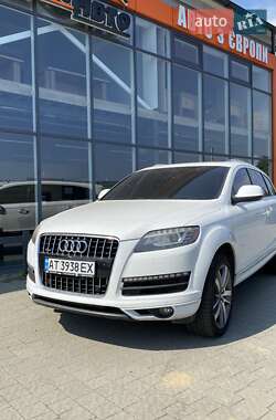 Внедорожник / Кроссовер Audi Q7 2013 в 