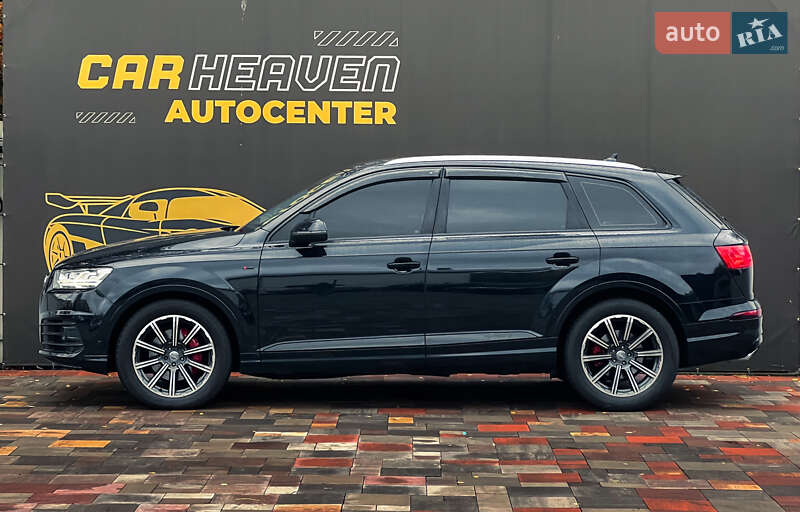 Позашляховик / Кросовер Audi Q7 2017 в Києві