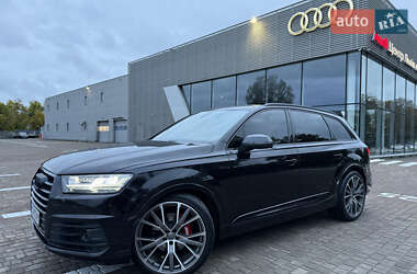 Внедорожник / Кроссовер Audi Q7 2016 в 