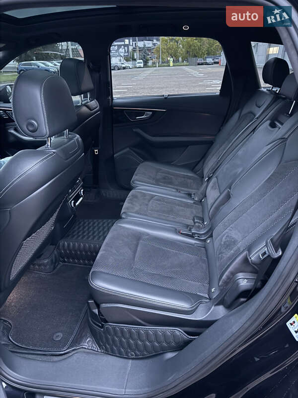 Позашляховик / Кросовер Audi Q7 2015 в Львові фото 29 Позашляховик / Кросовер Audi Q7 2015 в Львові