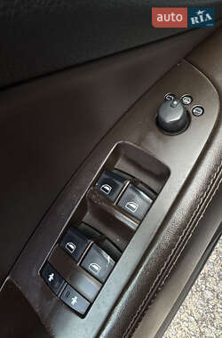 Позашляховик / Кросовер Audi Q7 2006 в 