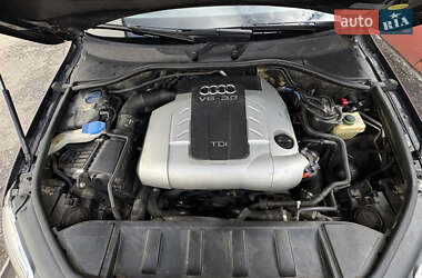 Позашляховик / Кросовер Audi Q7 2006 в 