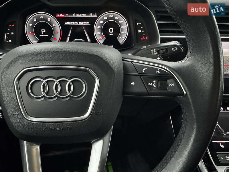 Внедорожник / Кроссовер Audi Q7 2022 в Одессе