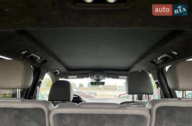 Внедорожник / Кроссовер Audi Q7 2017 в 