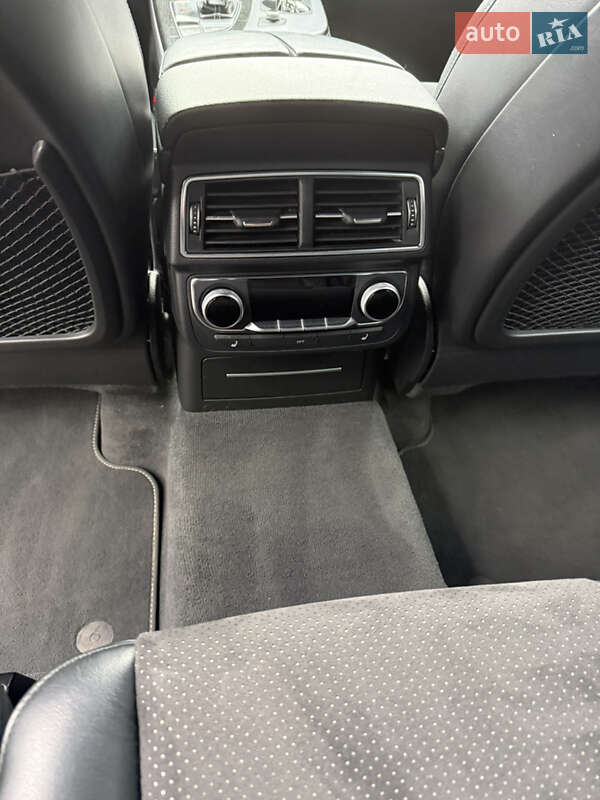 Позашляховик / Кросовер Audi Q7 2017 в Харкові