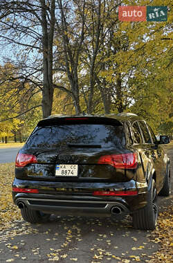 Внедорожник / Кроссовер Audi Q7 2013 в 