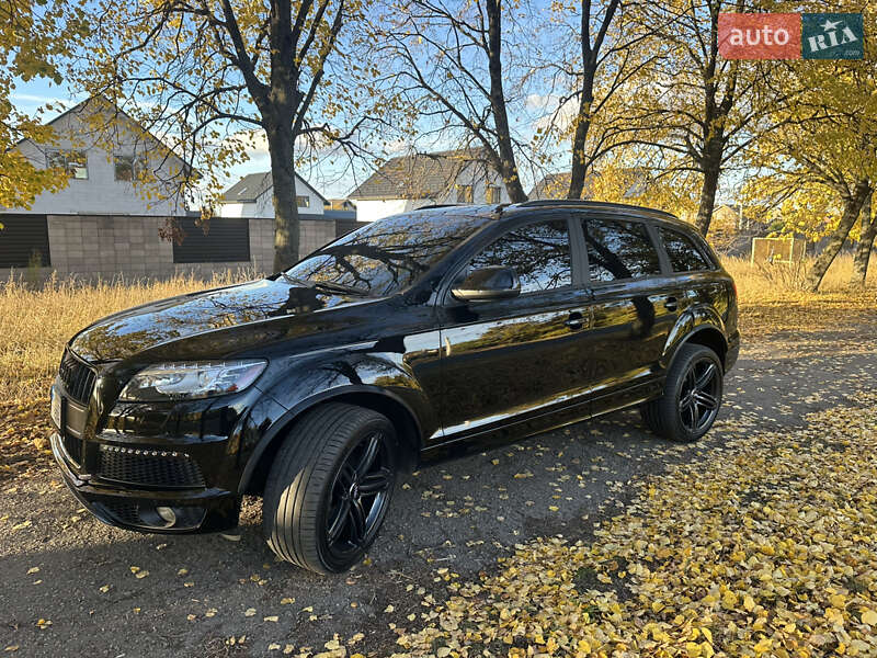 Позашляховик / Кросовер Audi Q7 2013 в Сумах
